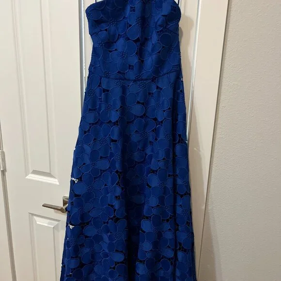 Badgely Mischka Collection Long Halter Lace Gown Royal Blue - Picture 4 of 7